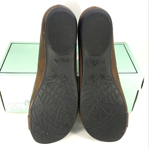 Mia Girl Caleb, Brown Vegan Leather, Slip On, Buckled Flats. Women's Size 8.5M - Picture 12 of 12